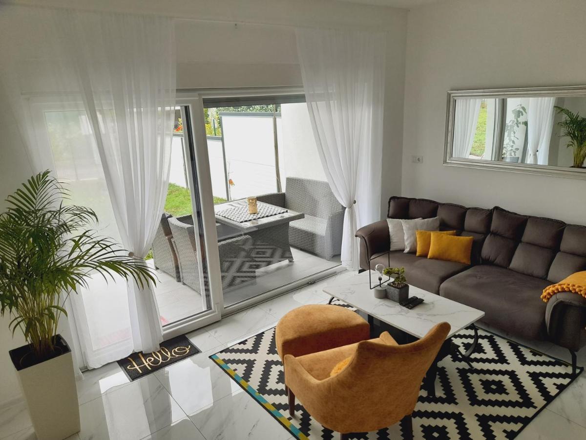 Una Luxury Home Bihać Eksteriør billede