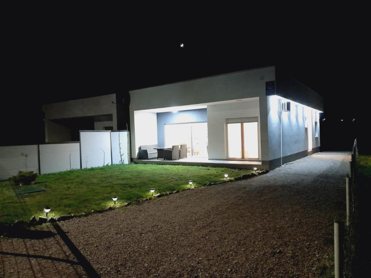 Una Luxury Home Bihać Eksteriør billede